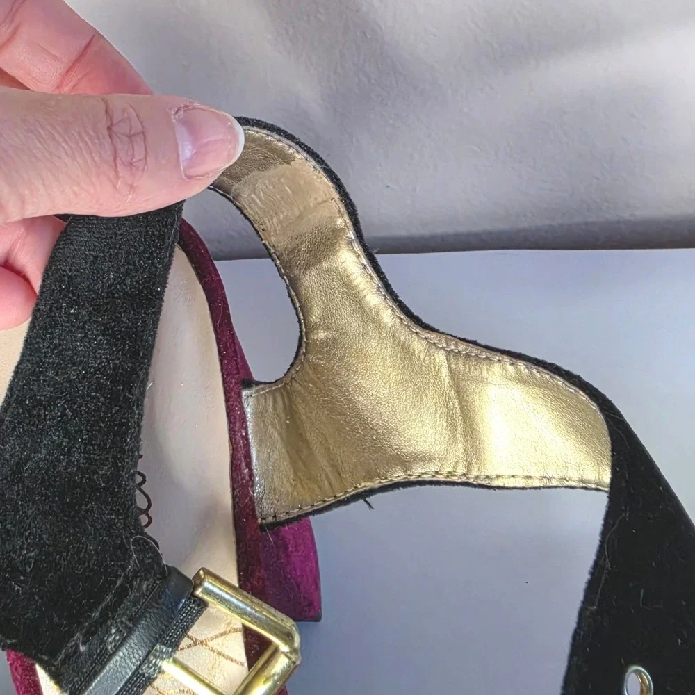 Libby Edelman Whimsigoth Velvet Platform Sandals 7.5M Marsha Burgundy Black